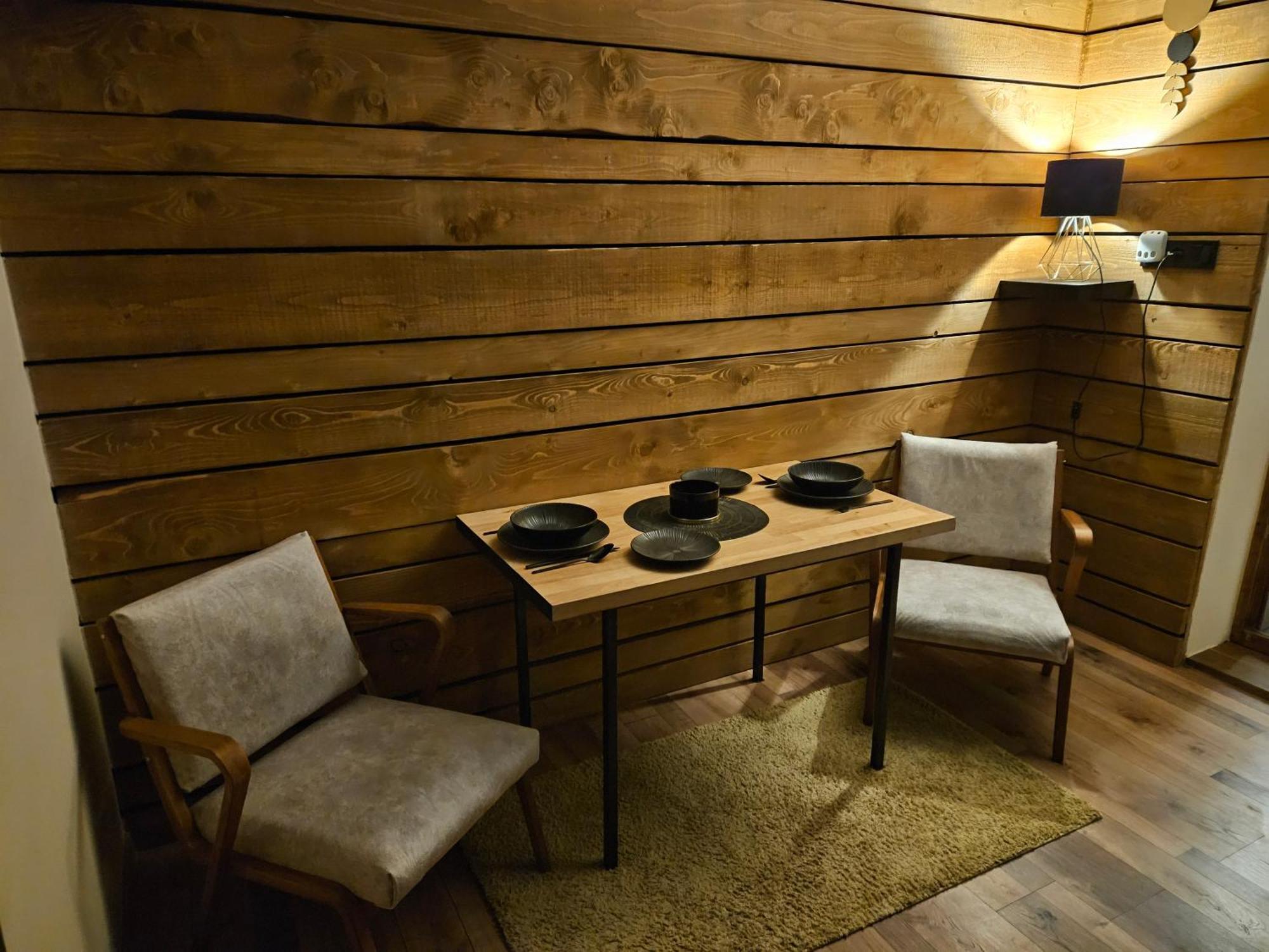 Toelgyes Apartmanhaz Szeged Esterno foto