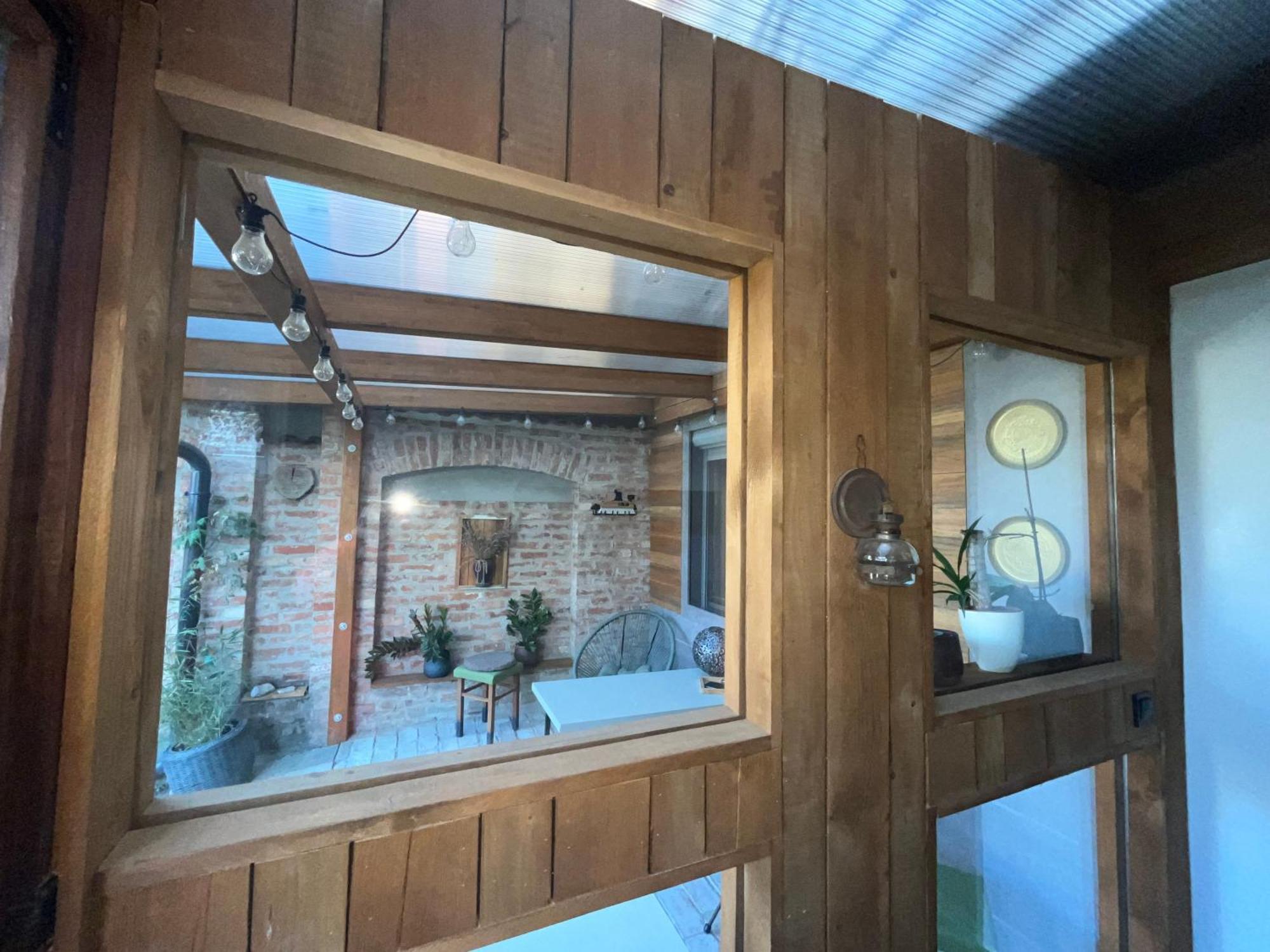 Toelgyes Apartmanhaz Szeged Esterno foto